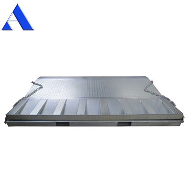 Tamaño de la mesa 2000x2200mm Acero galvanizado e inoxidable Rampa de muelle móvil de carga para montacargas