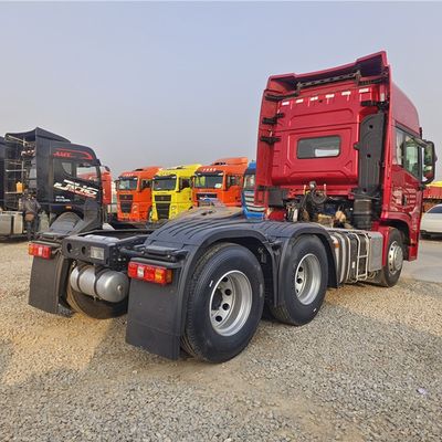 4x2 cabeza de tractor camión motor de emisiones estándar combustible diésel tipo 6x4 tractor remolque para 10 llantas venta