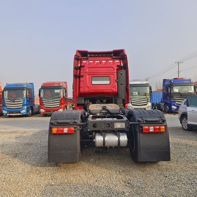 4x2 cabeza de tractor camión motor de emisiones estándar combustible diésel tipo 6x4 tractor remolque para 10 llantas venta